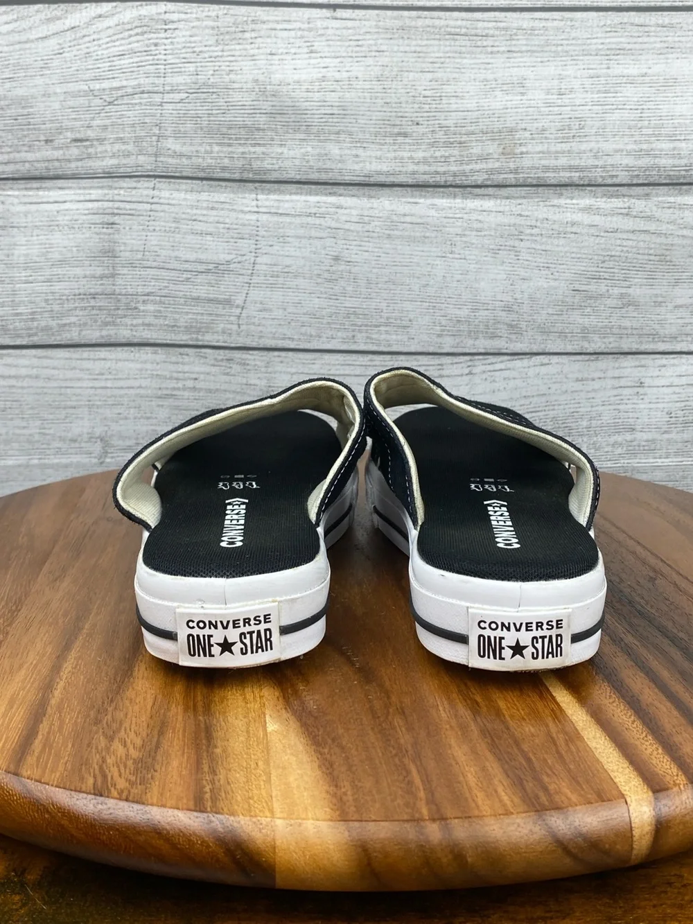 Converse one star